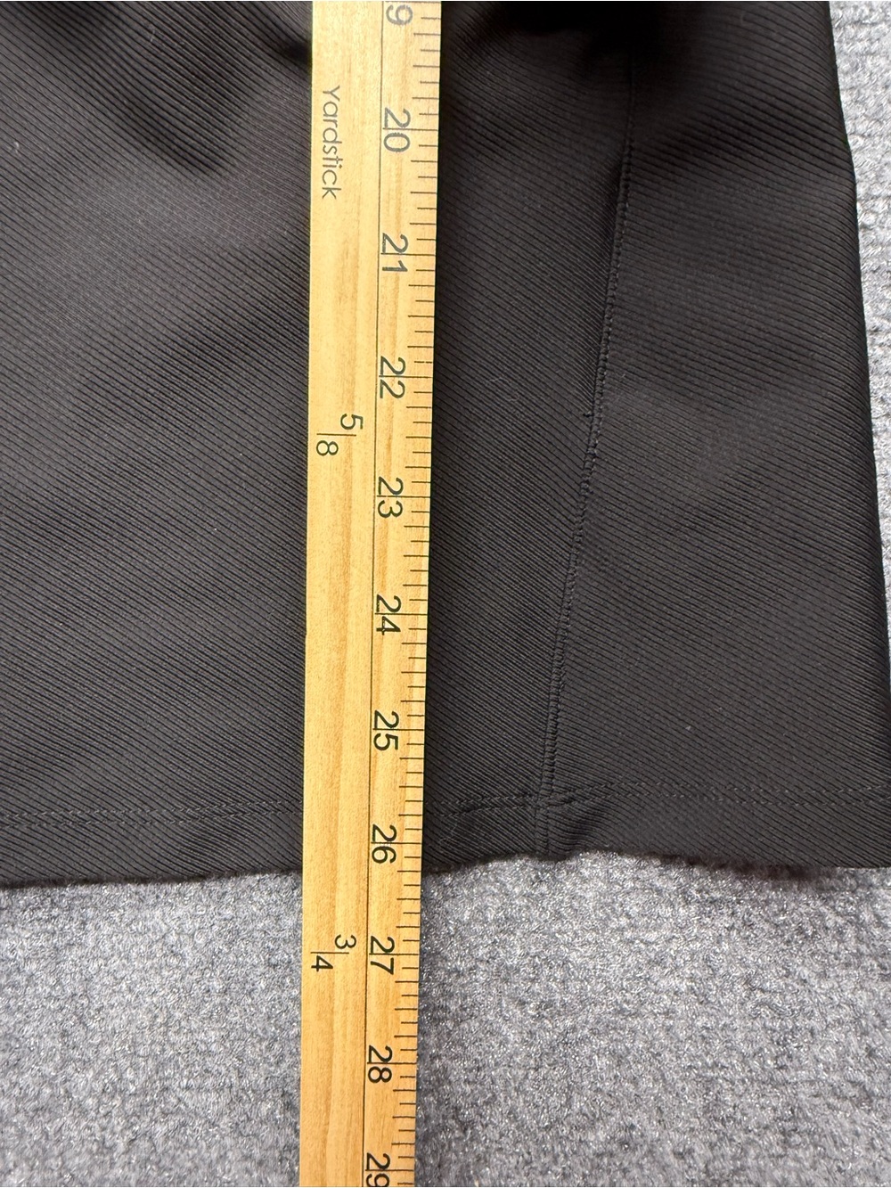 Athleta Womens Medium Bayview Black Sleeveless Tank Top Front Hidden Pocket - Picture 3 of 7